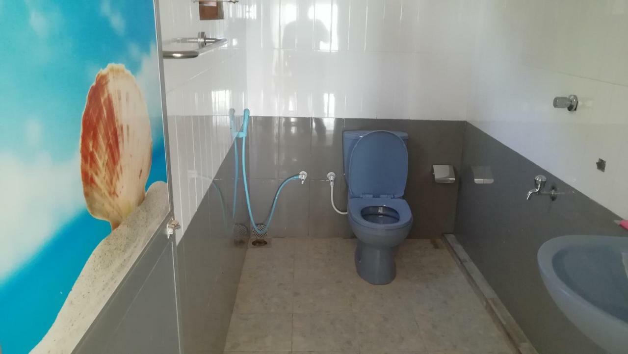 מטרה Kiralawella Beach Inn מראה חיצוני תמונה