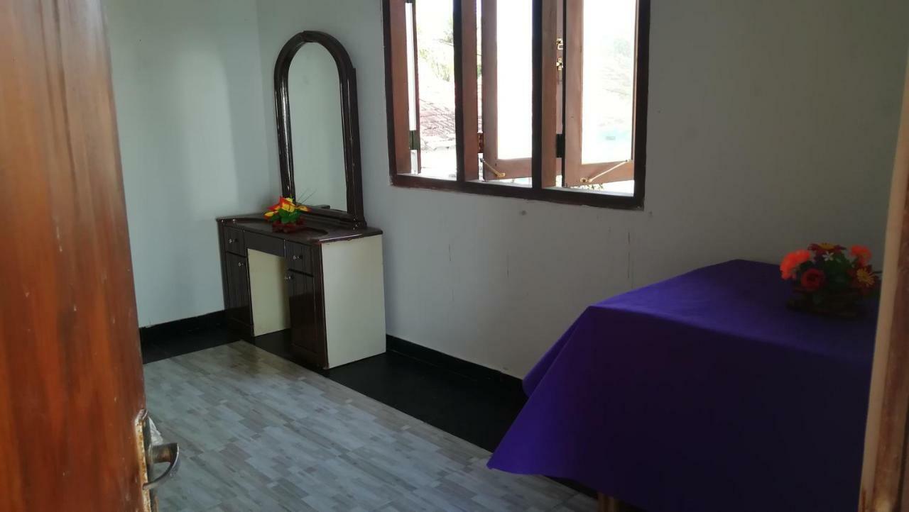 מטרה Kiralawella Beach Inn מראה חיצוני תמונה